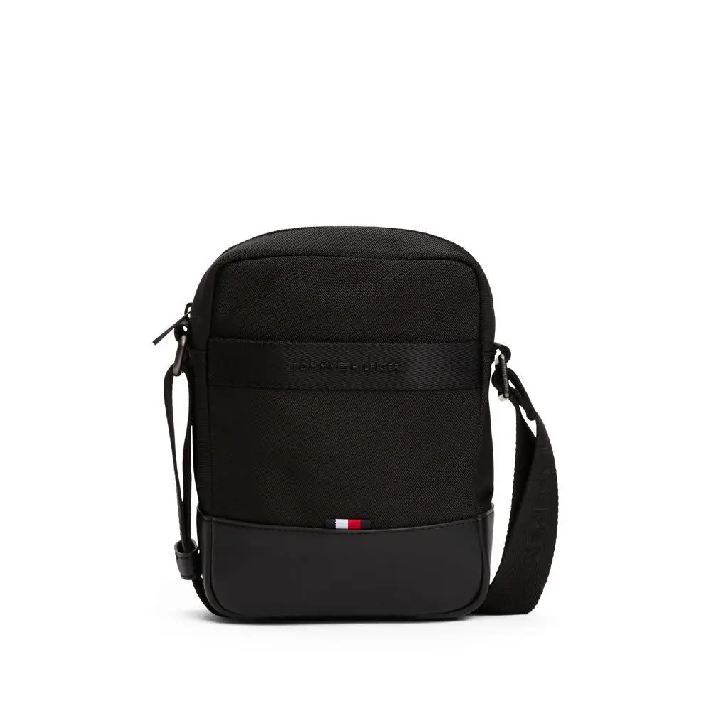 Tommy Hilfiger Metal Logo Travel Crossbody Reporter Bag